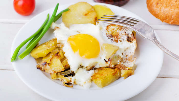Kartoffeln und Ei: Biologisch hochwertiges Eiweiß